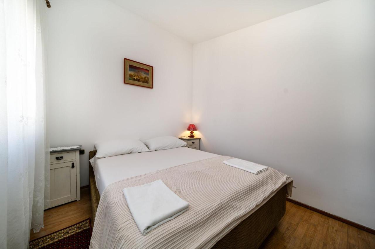 Appartamento Marie i Nikola Krk Town Esterno foto