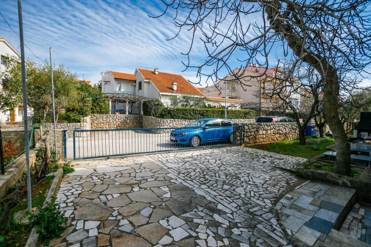 Appartamento Marie i Nikola Krk Town Esterno foto