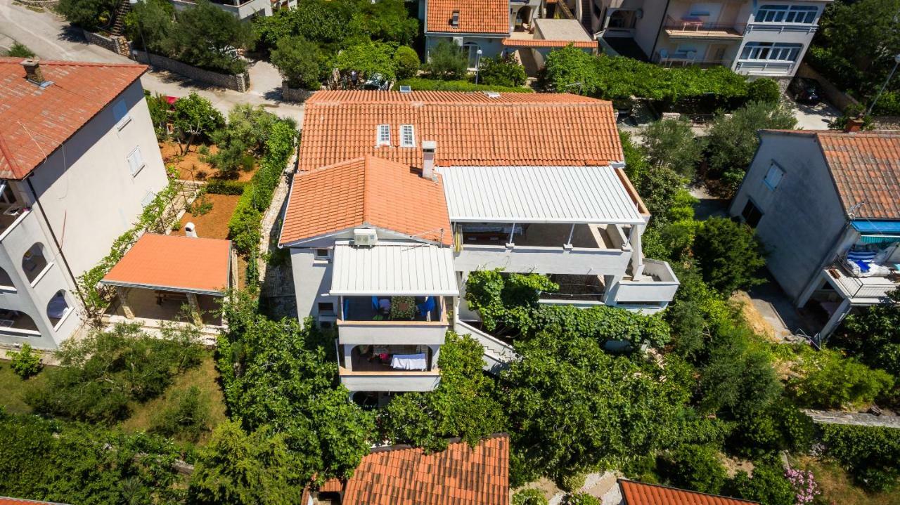 Appartamento Marie i Nikola Krk Town Esterno foto
