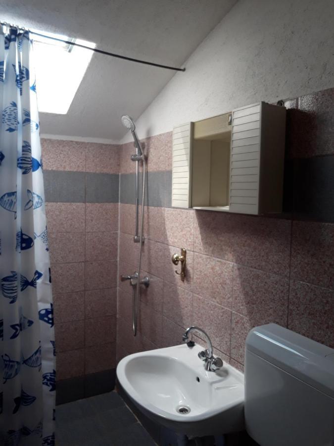 Appartamento Marie i Nikola Krk Town Esterno foto